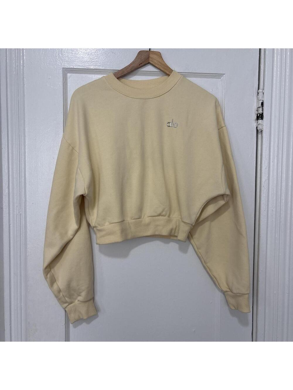 Alo Yoga Women's Yellow and Cream Sweatshirt